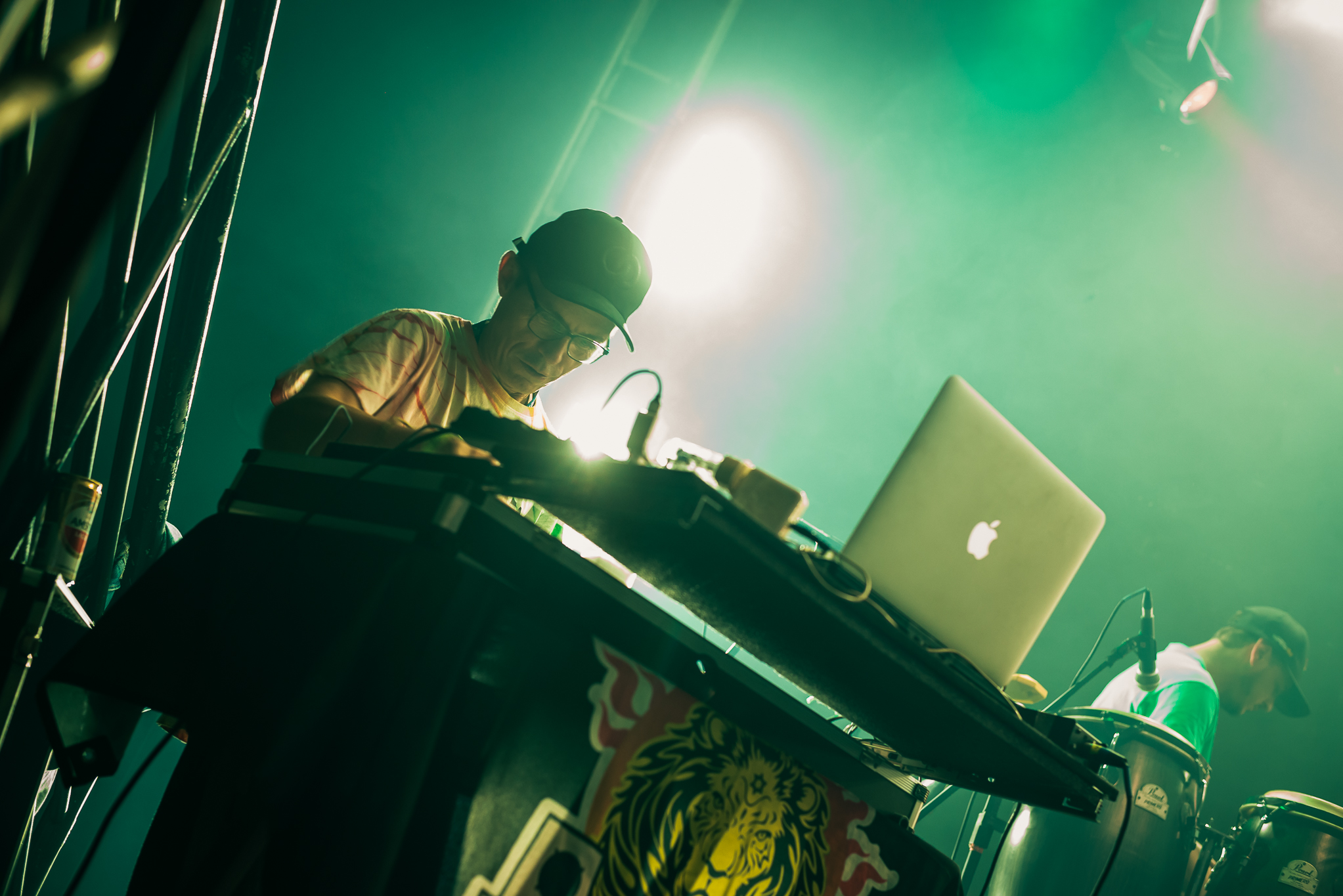  Vibração do Sol / Cross Bar