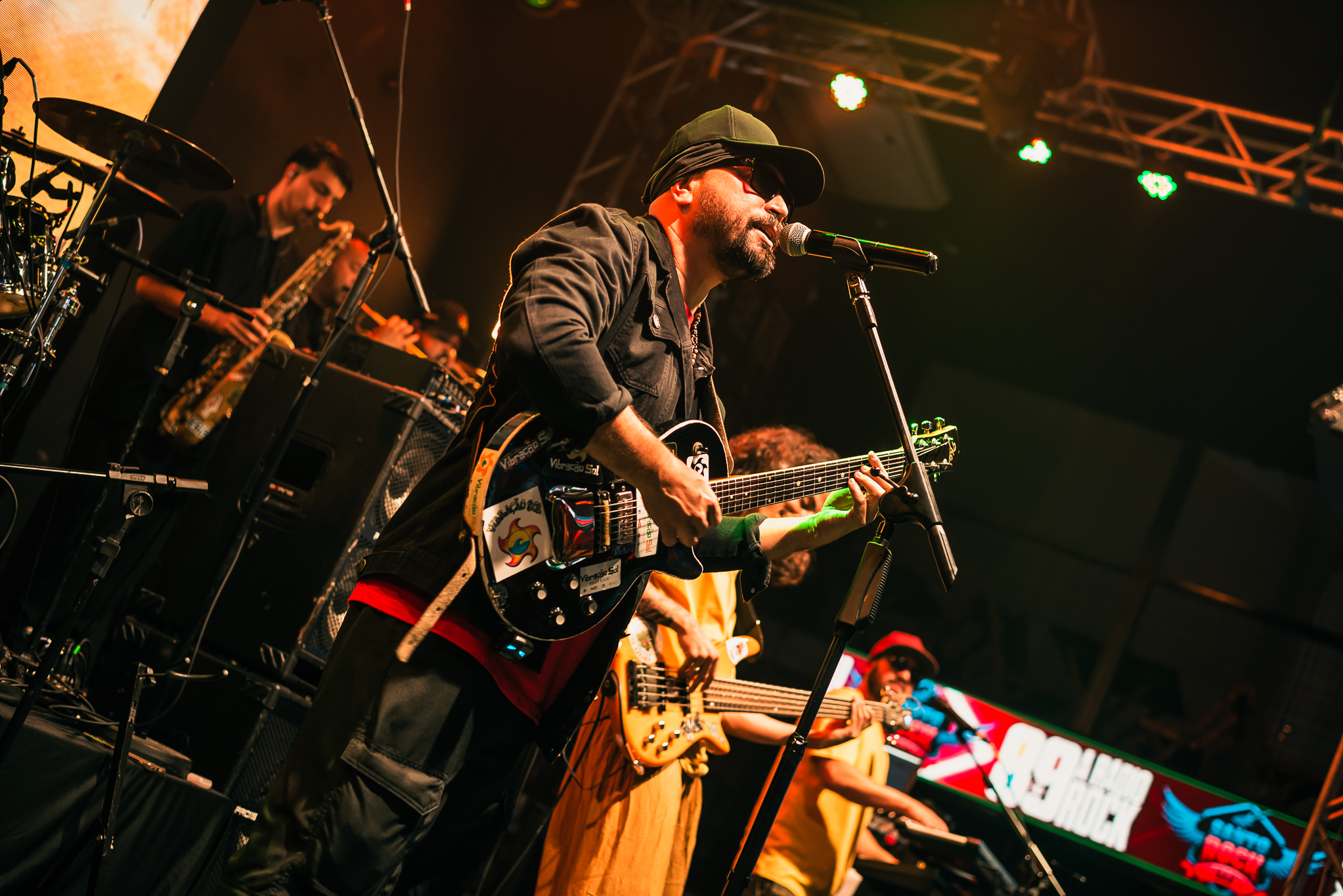  Vibração do Sol / Cross Bar