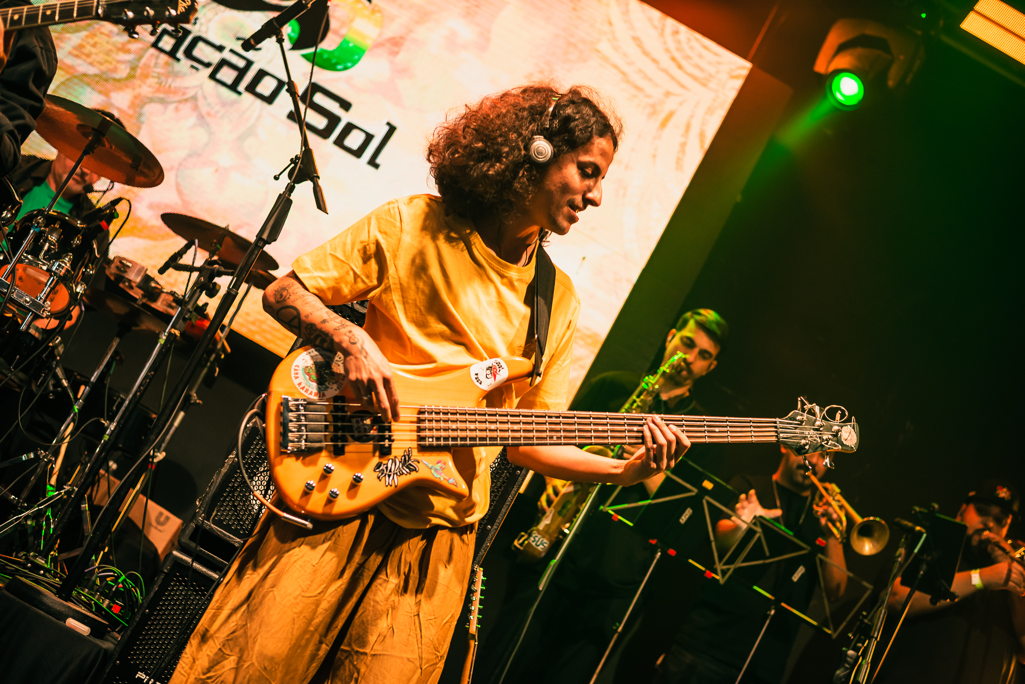  Vibração do Sol / Cross Bar