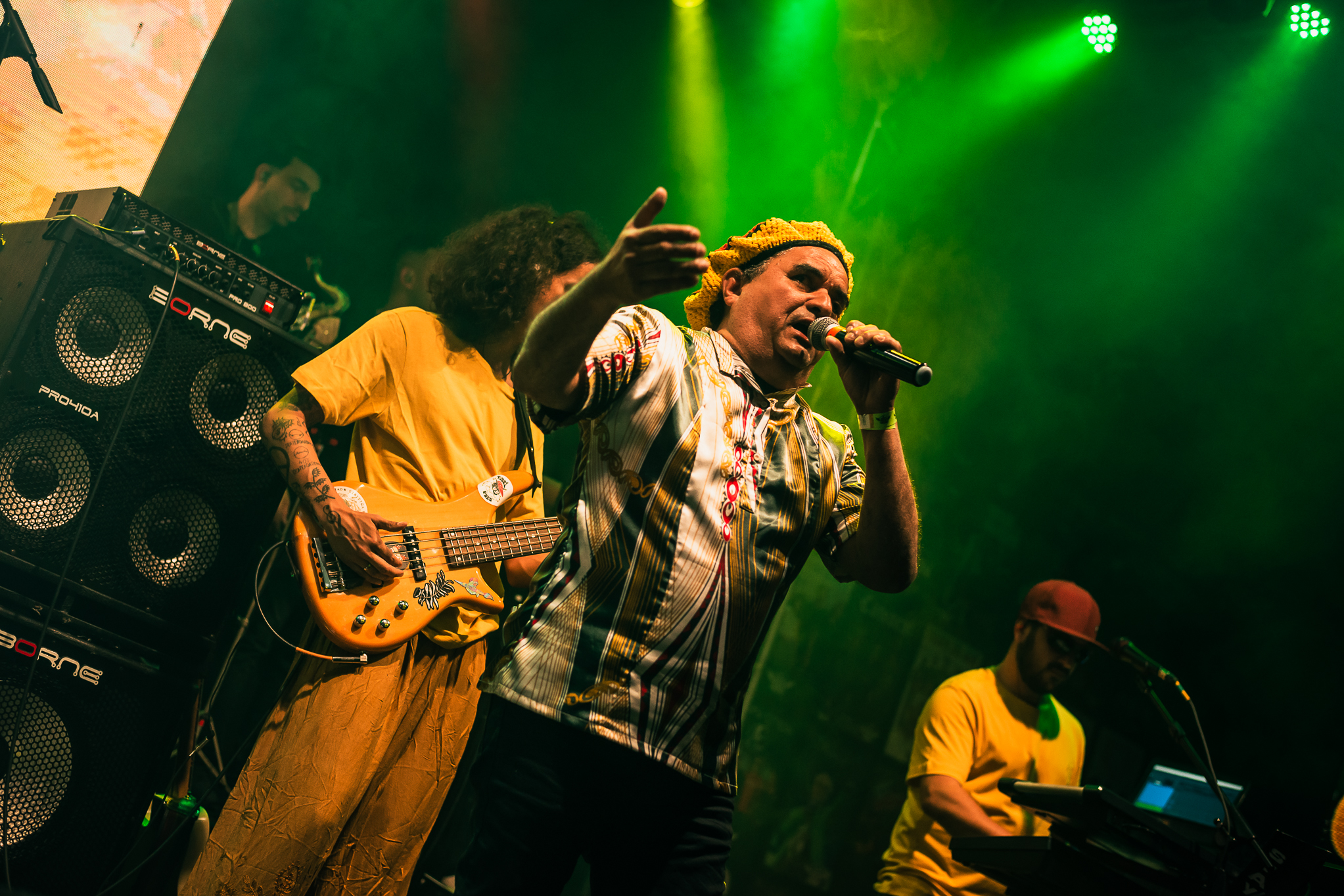  Vibração do Sol / Cross Bar