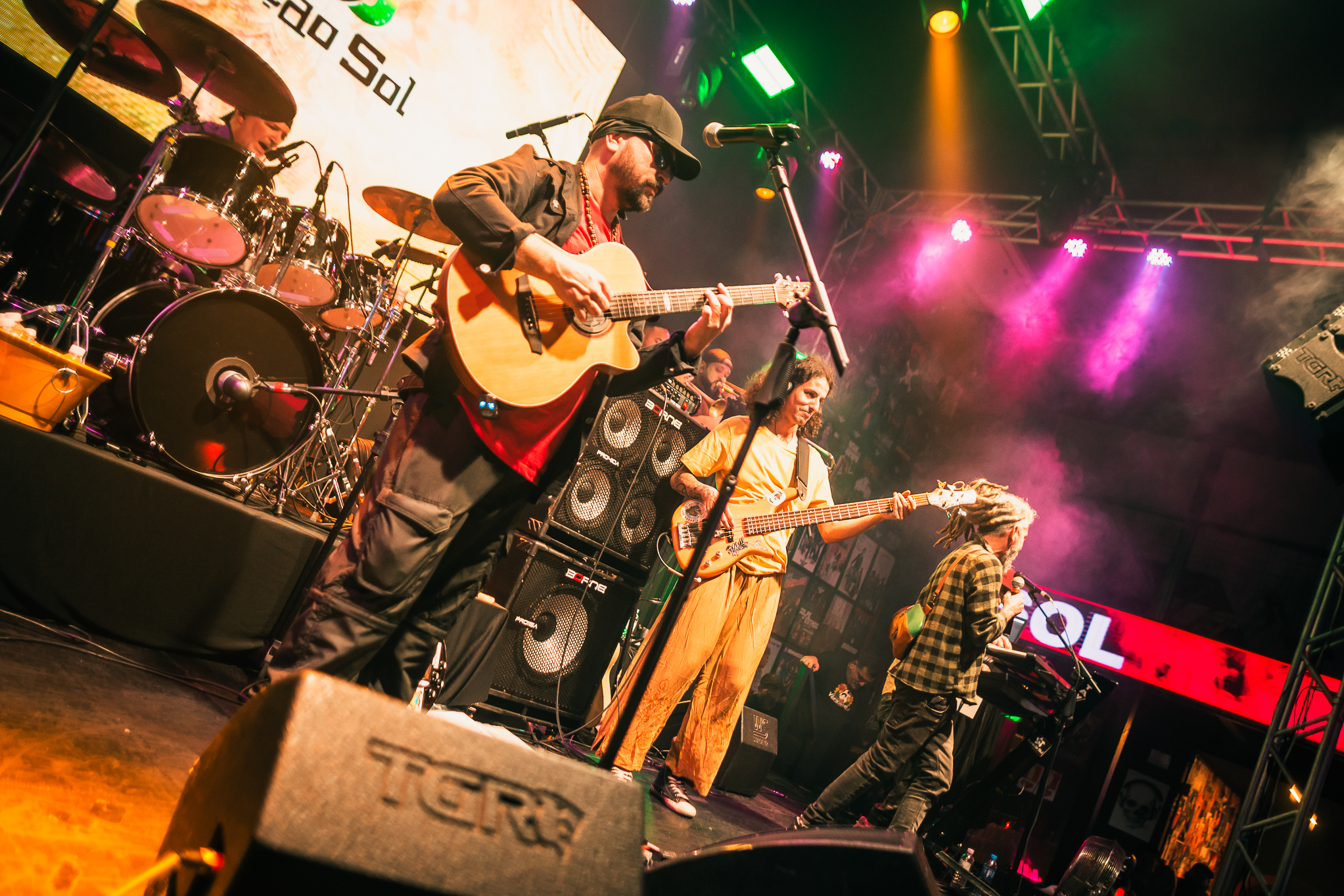  Vibração do Sol / Cross Bar