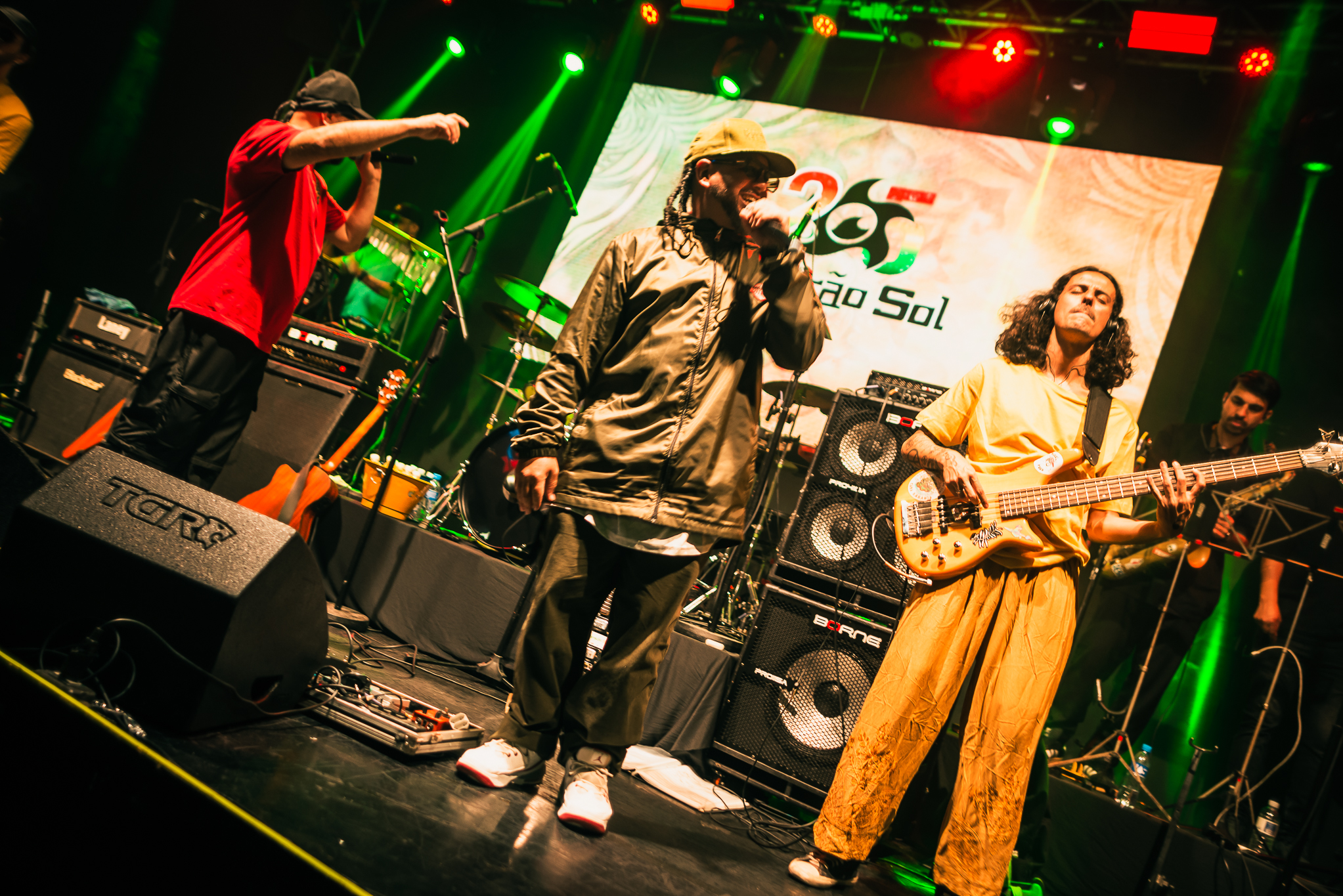  Vibração do Sol / Cross Bar