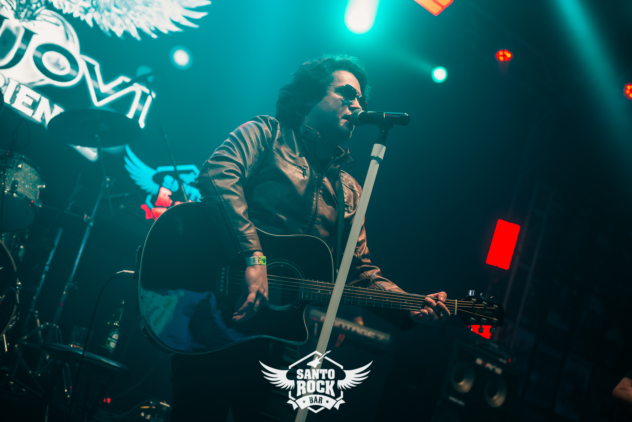 Bon Jovi experience / Use Yours Guns 