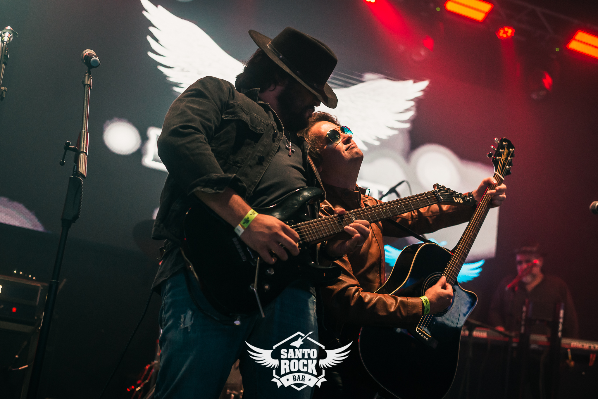 Bon Jovi experience / Use Yours Guns 