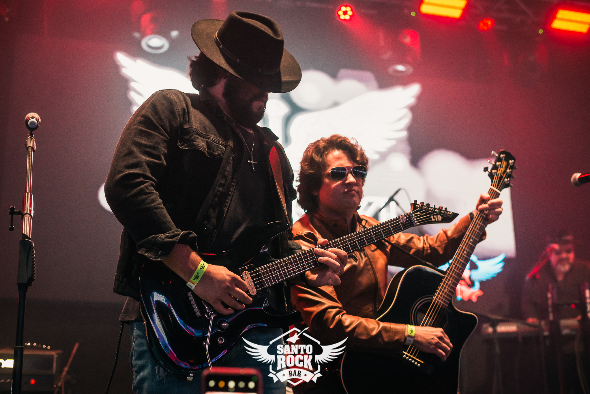 Bon Jovi experience / Use Yours Guns 