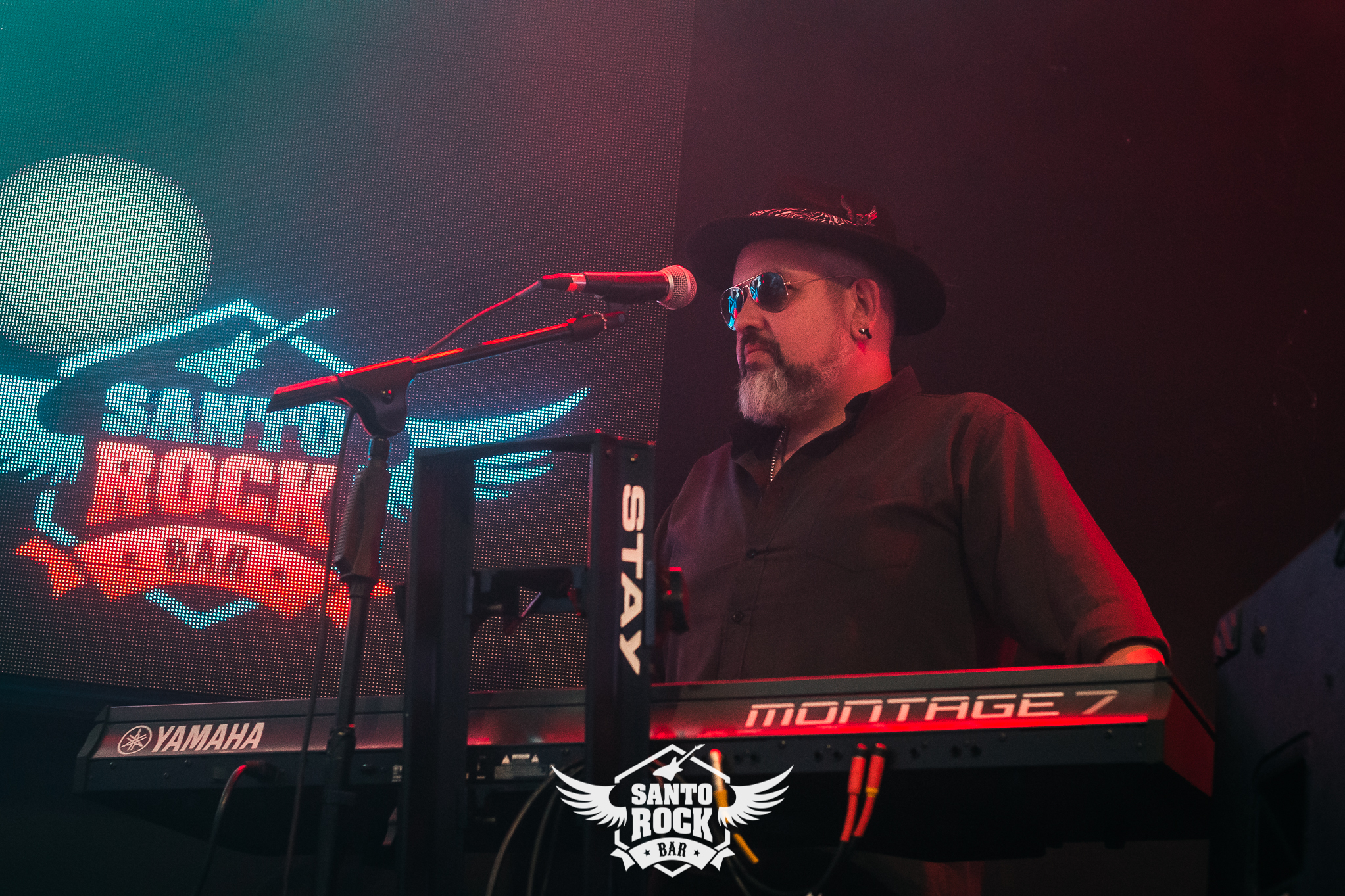 Bon Jovi experience / Use Yours Guns 