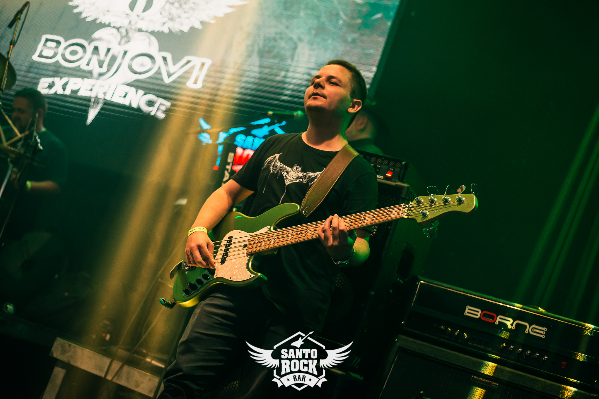 Bon Jovi experience / Use Yours Guns 