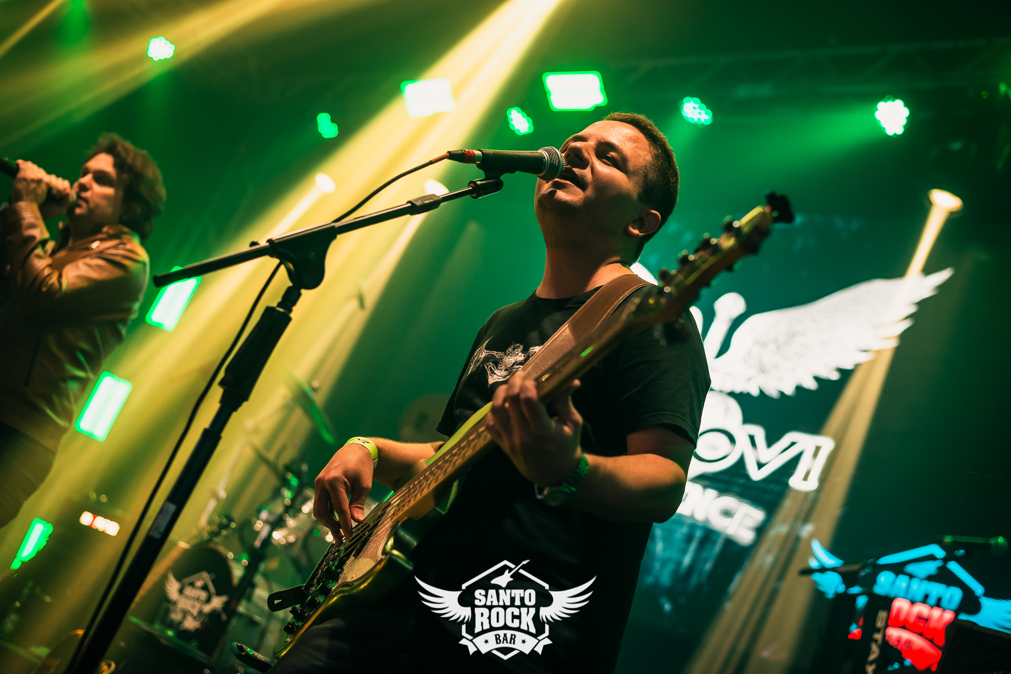 Bon Jovi experience / Use Yours Guns 