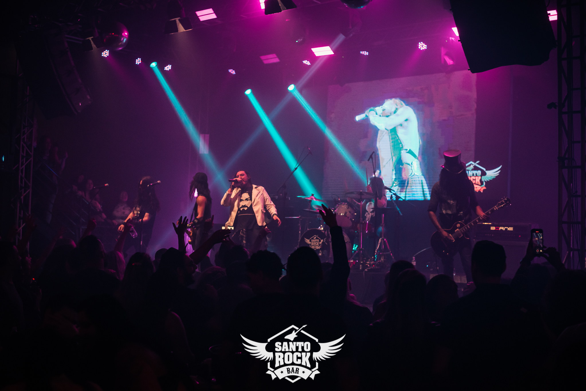 Bon Jovi experience / Use Yours Guns 