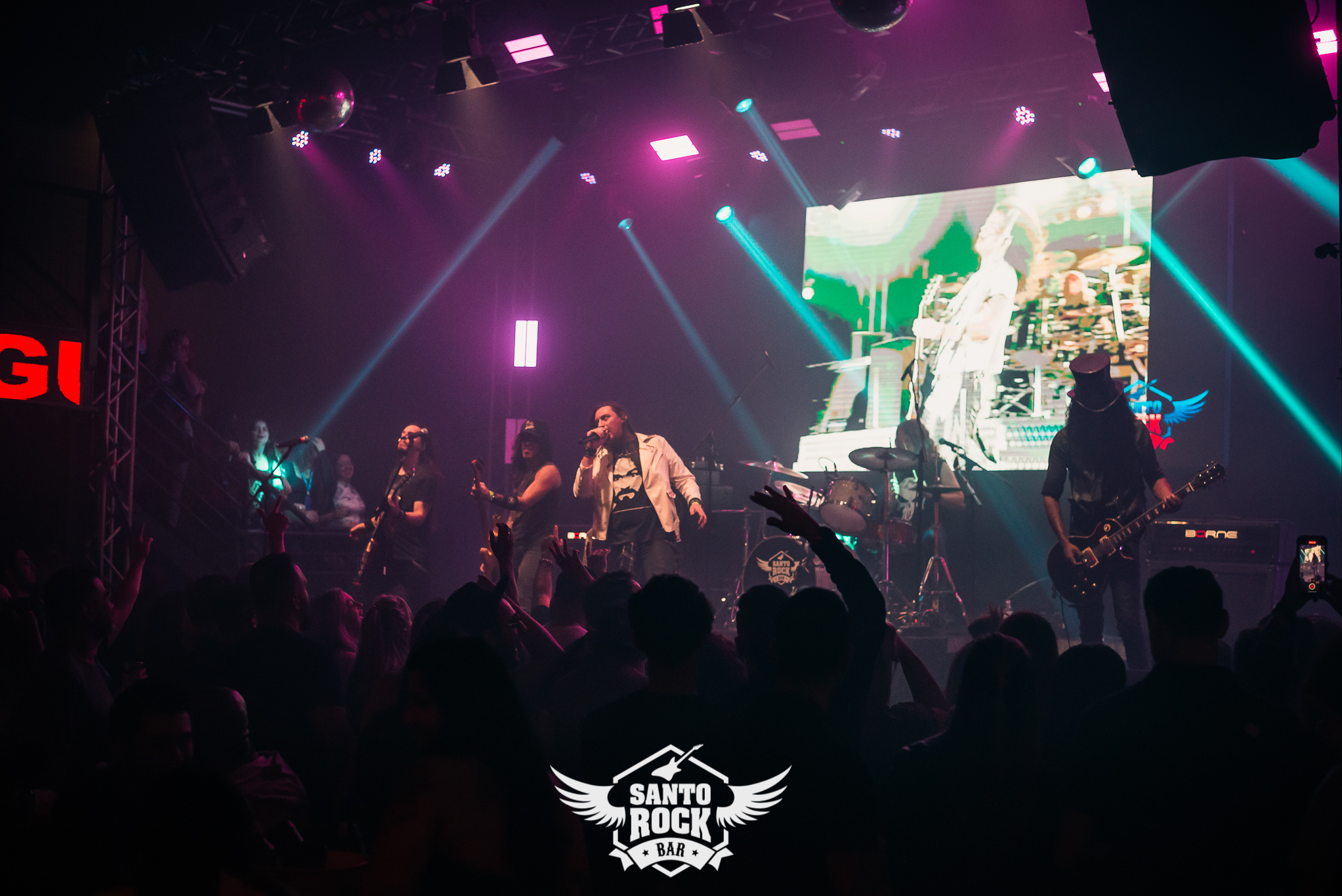 Bon Jovi experience / Use Yours Guns 