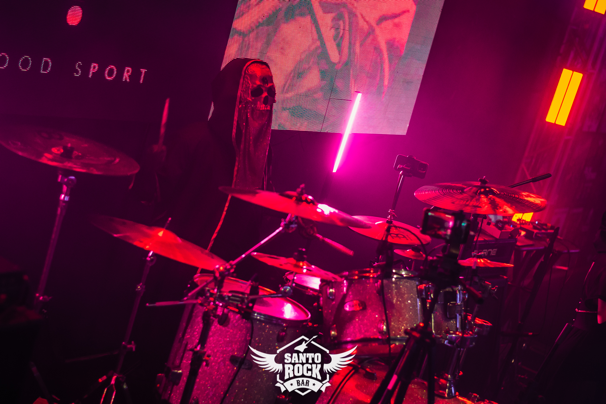 Industriestein / Sleep Token 