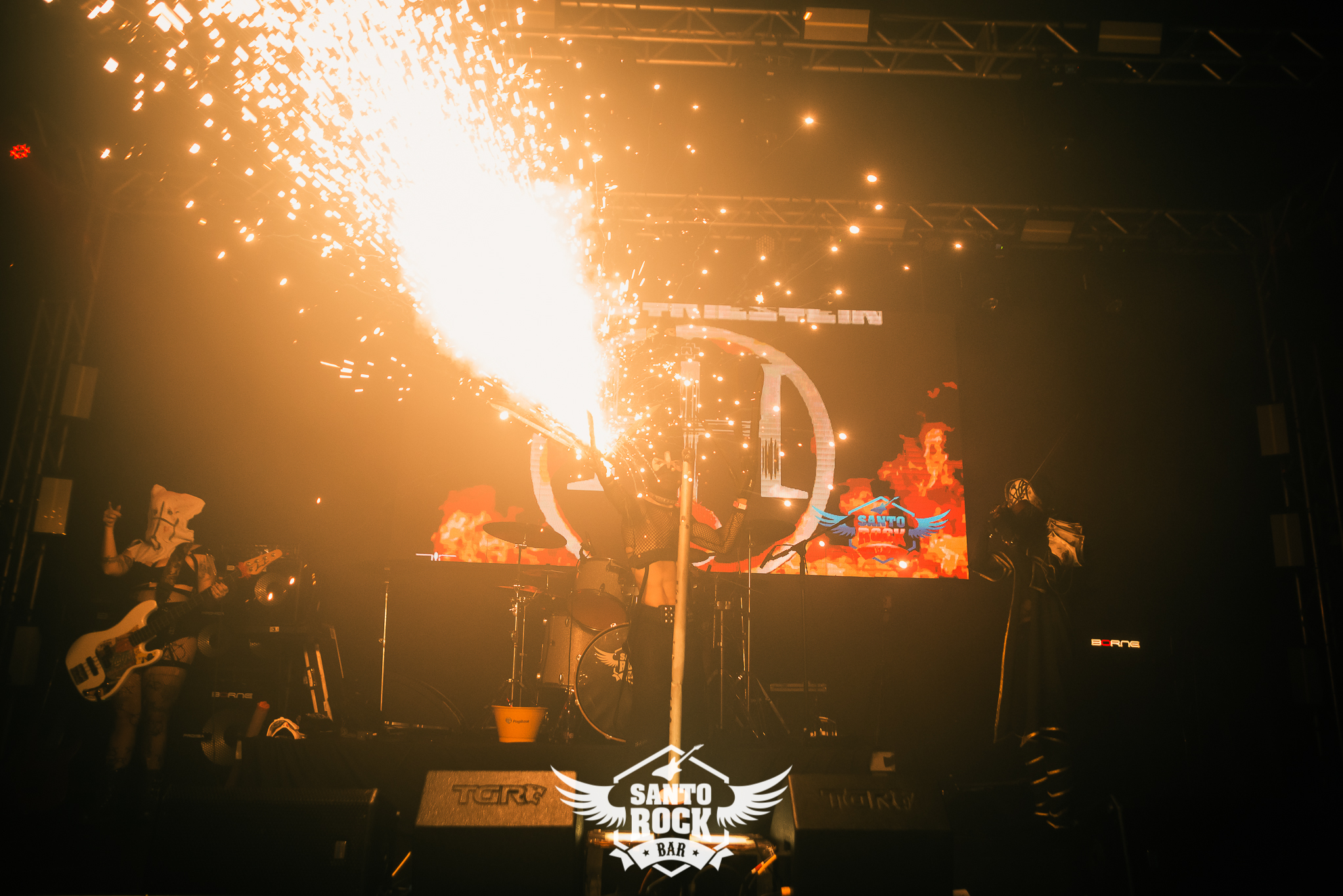 Industriestein / Sleep Token 