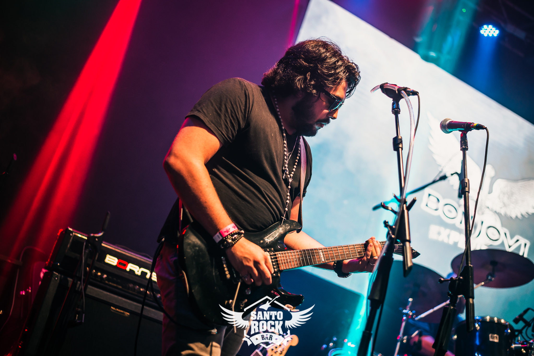 Bon Jovi experience / Use Yours Guns 