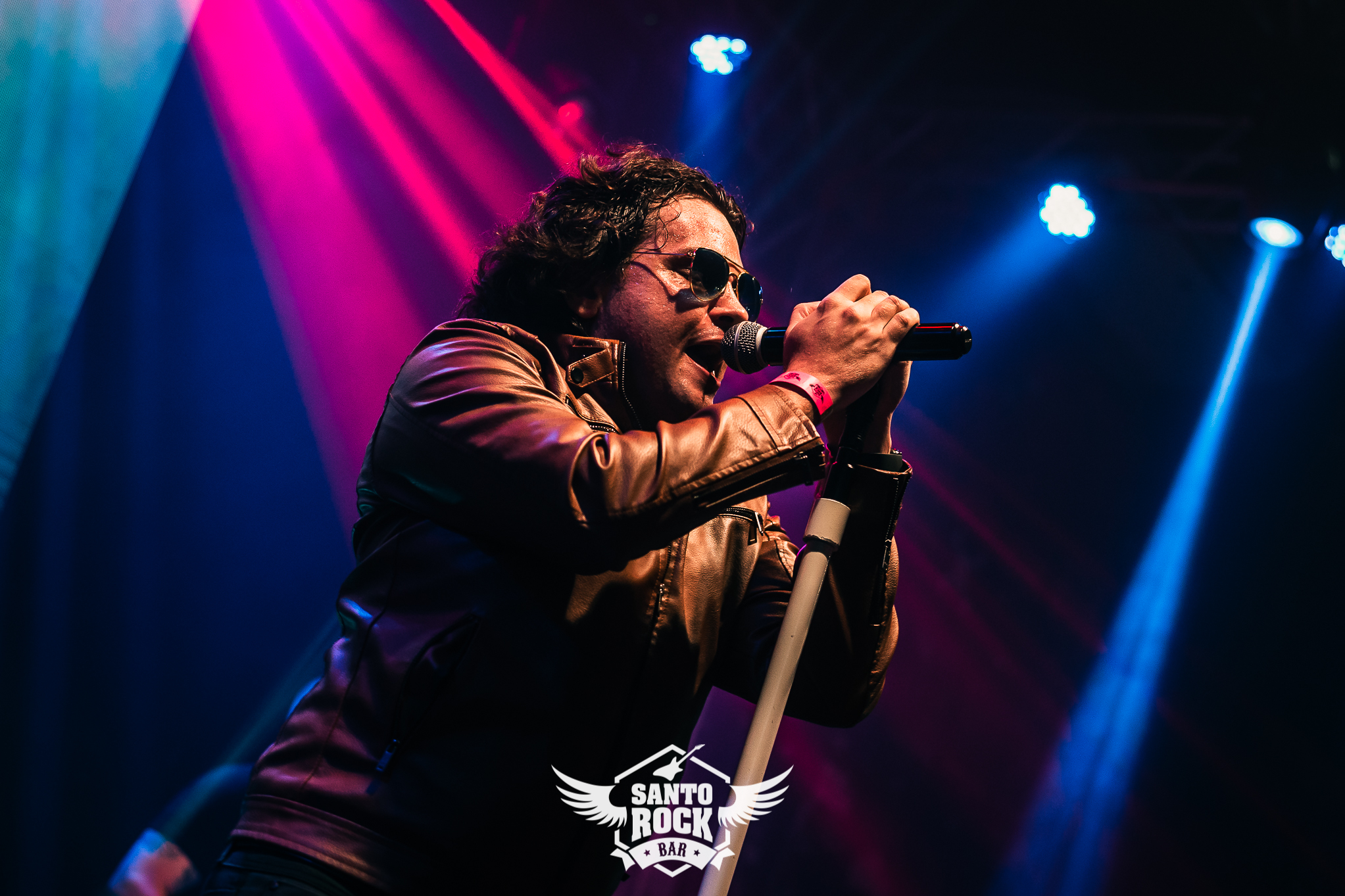 Bon Jovi experience / Use Yours Guns 