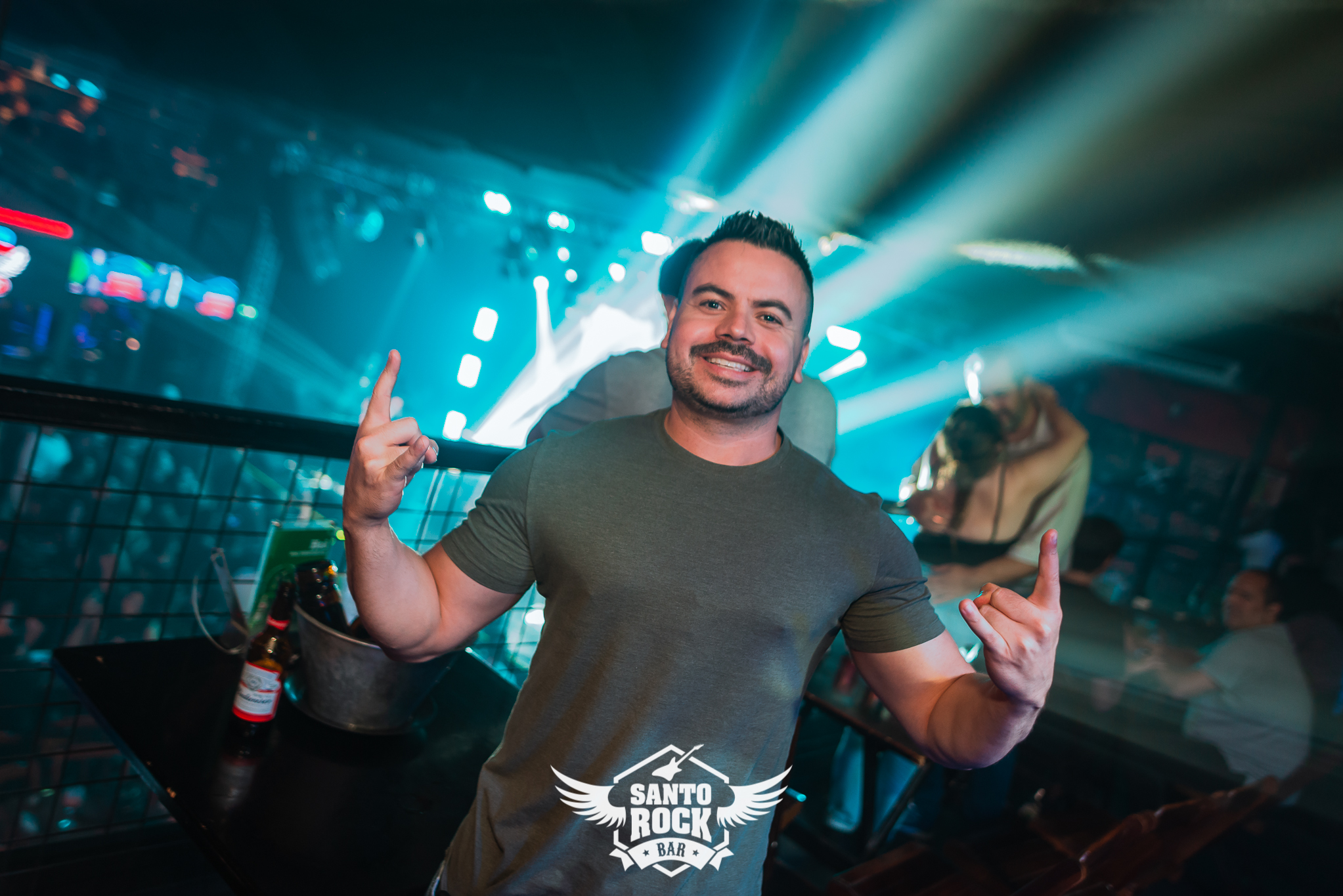 Bon Jovi experience / Use Yours Guns 