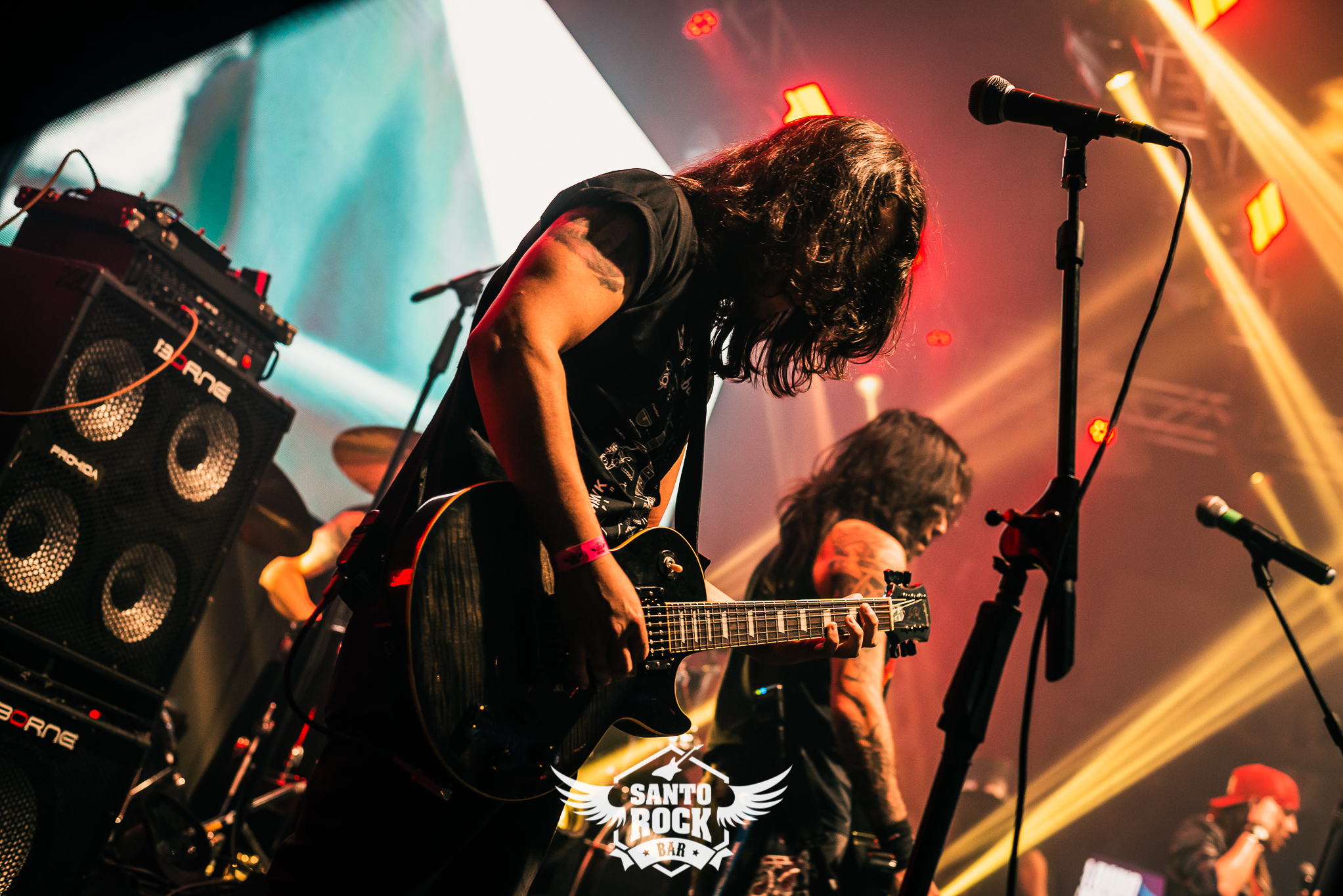 Bon Jovi experience / Use Yours Guns 